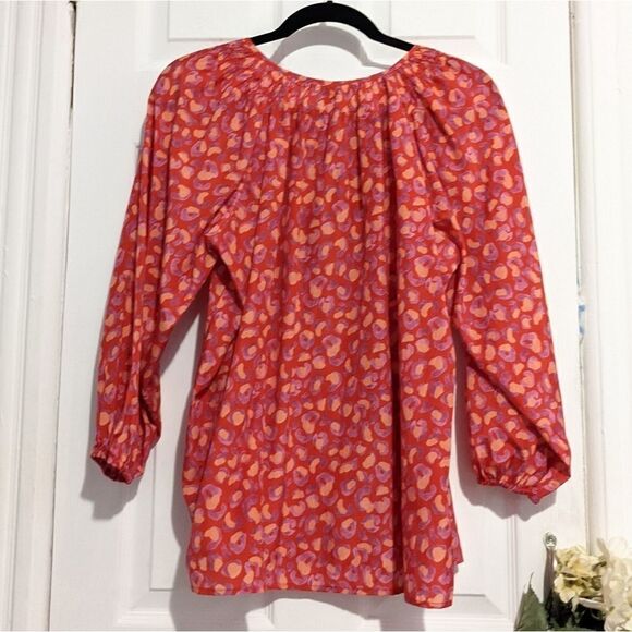 Tucker The Classic Blouse Hugs and Kittens in Silk Cotton Leopard Print Smocked - Picture 8 of 11